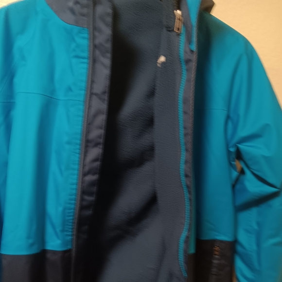 Boys The north face Jacket two and one - Picture 5 of 11